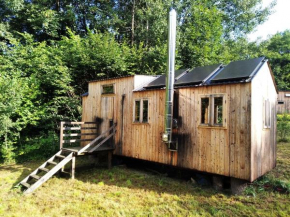 Celoroční GLAMPING v pohodlném domečku